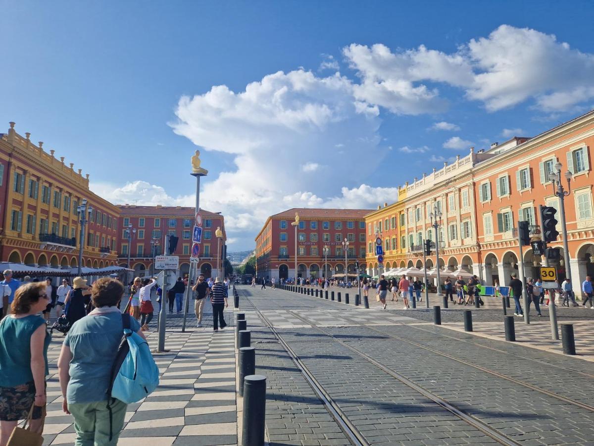 Le Michelangelo - Place Massena Nizza Exterior foto